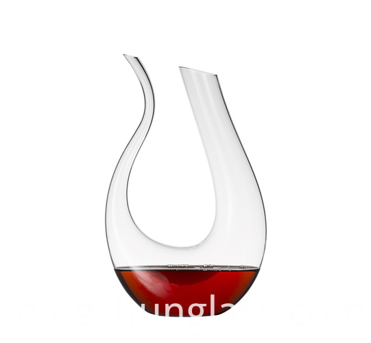 U forma vinho tinto sóbrio U shape red wine sober